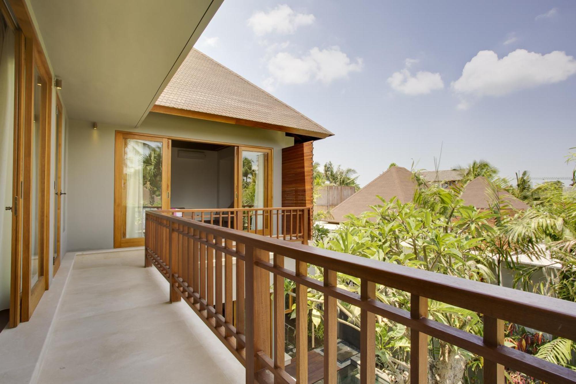Three-Bedroom Villa Private Pool